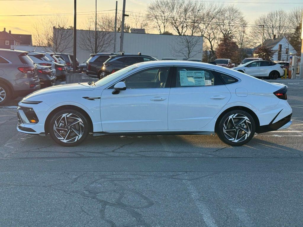New 2026 Hyundai Sonata SEL Sport Sedan