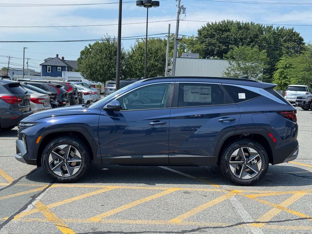 2025 Hyundai Tucson SEL photo 2