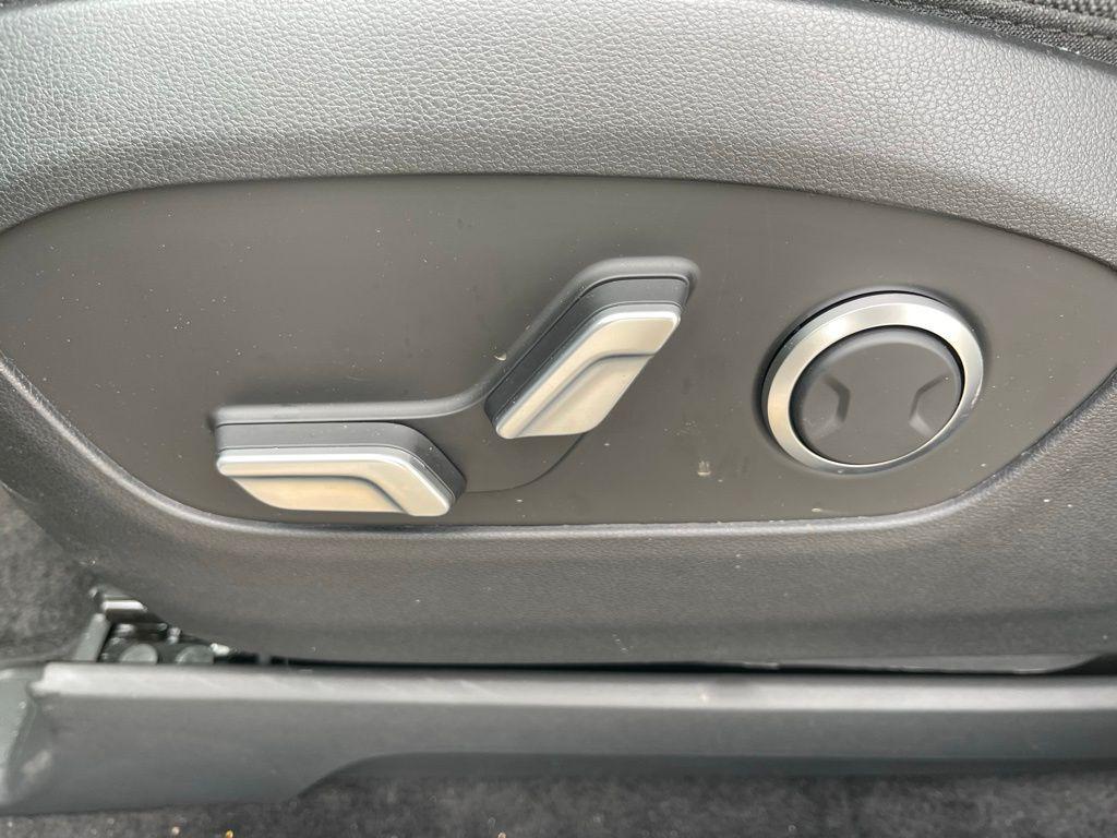 2026 Hyundai IONIQ 9 SE - Photo 20