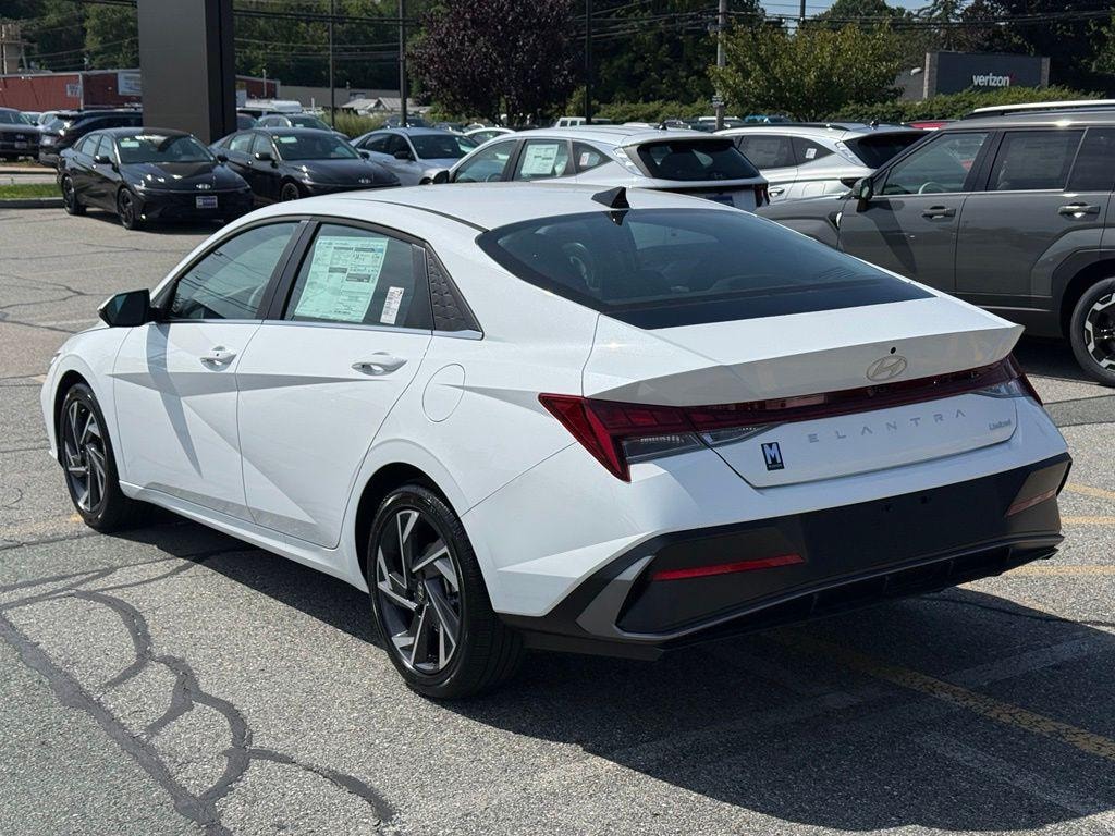 New 2026 Hyundai Elantra Limited Sedan