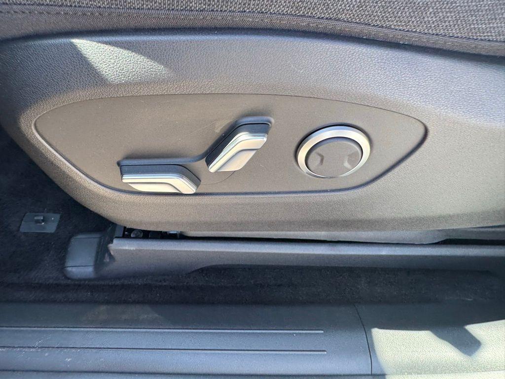 2026 Hyundai IONIQ 9 SE - Photo 19
