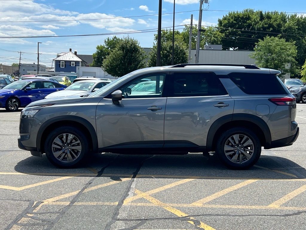 Used 2022 Nissan Pathfinder SV with VIN 5N1DR3BCXNC213054 for sale in Milford, MA