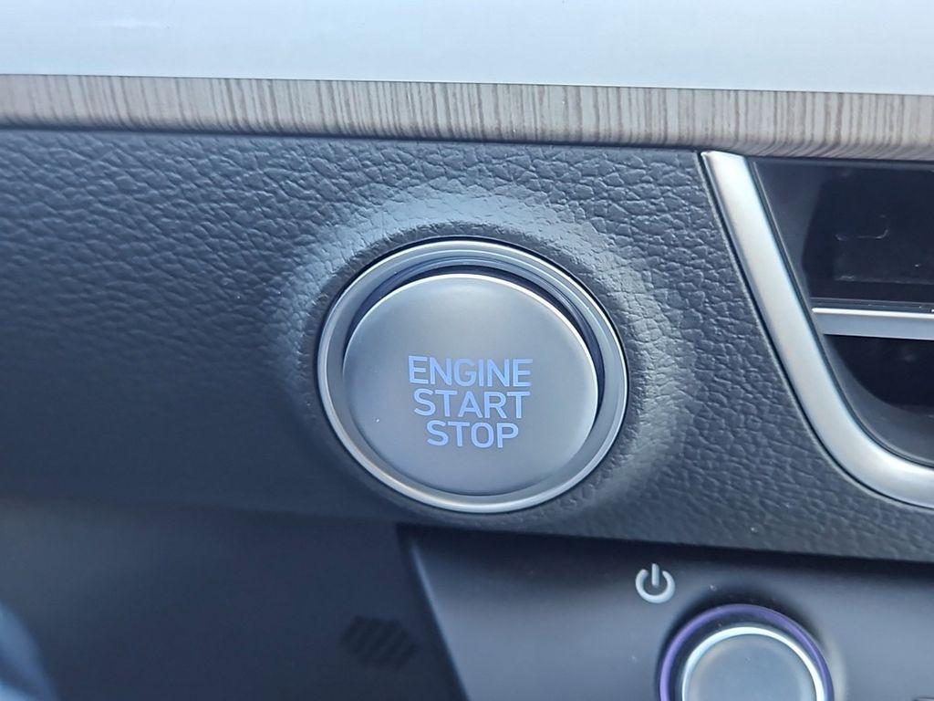 2025 Hyundai Sonata Hybrid SEL - Photo 10