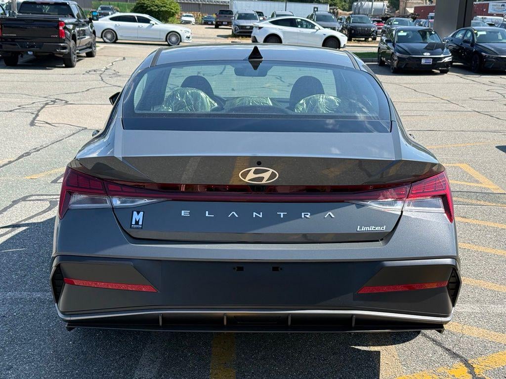 New 2026 Hyundai Elantra Limited Sedan