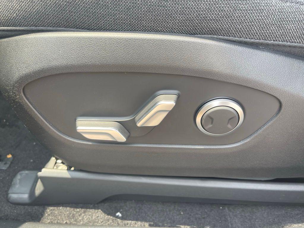 2026 Hyundai IONIQ 9 SE - Photo 20