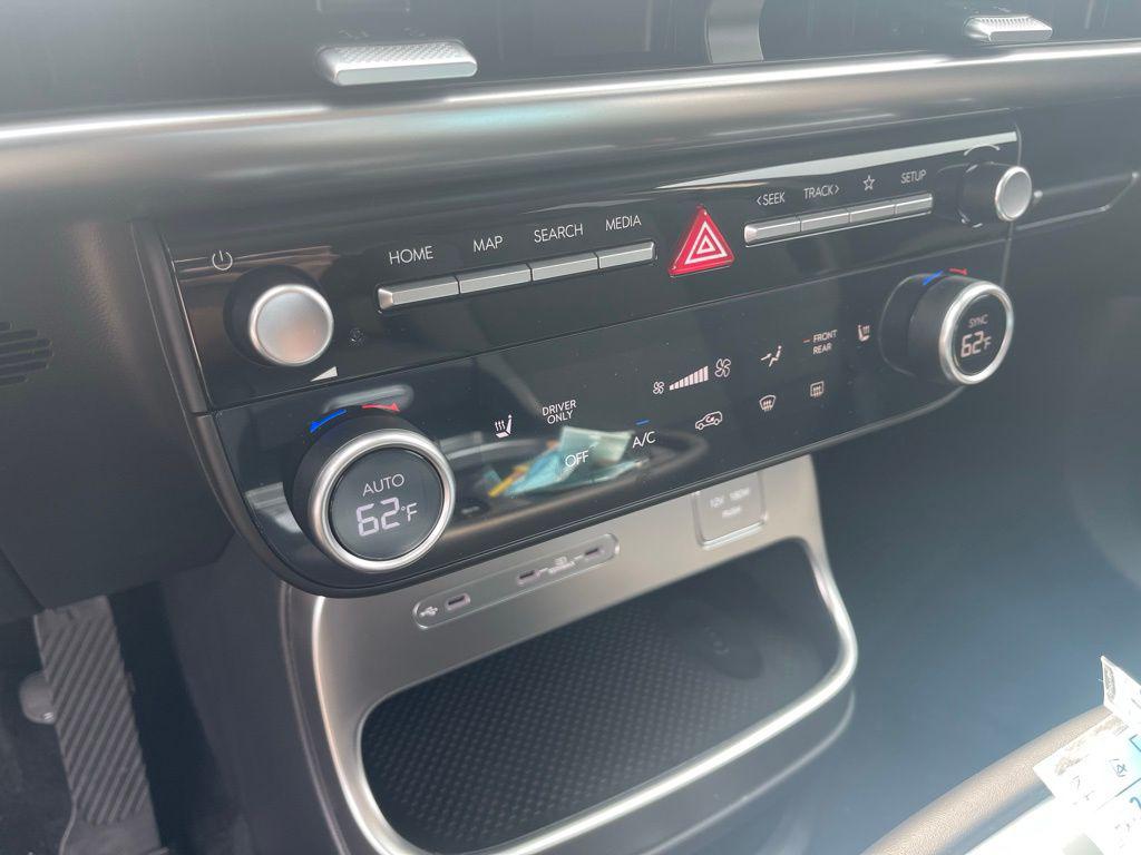2026 Hyundai IONIQ 9 SE - Photo 25