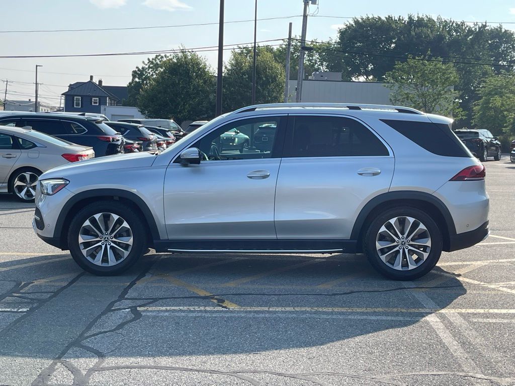2021 Mercedes Benz GLE 450 photo 2