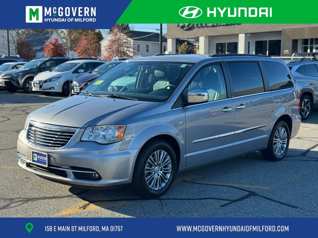 2014 Chrysler Town & Country