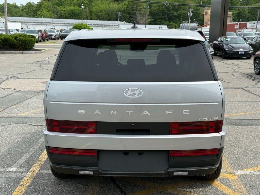 New 2026 Hyundai Santa Fe Hybrid SE SUV