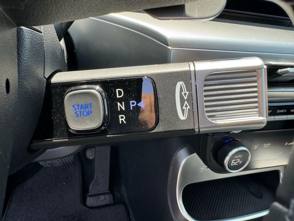 2026 Hyundai IONIQ 9 SE - Photo 25