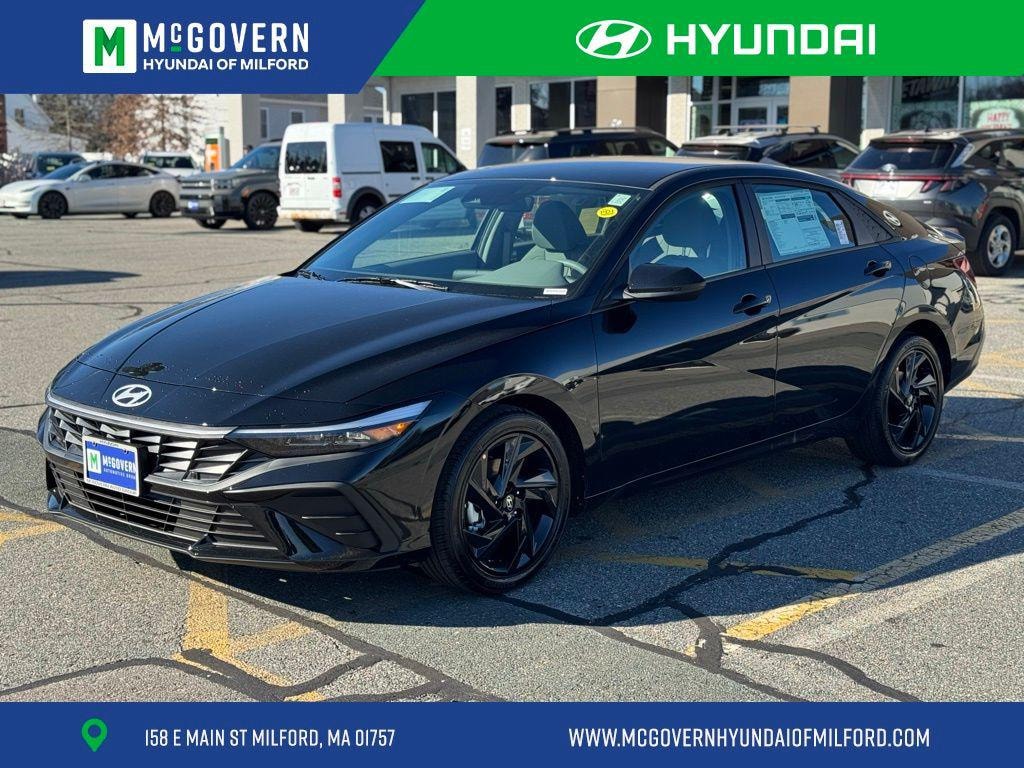 New 2026 Hyundai Elantra SEL Sport Sedan
