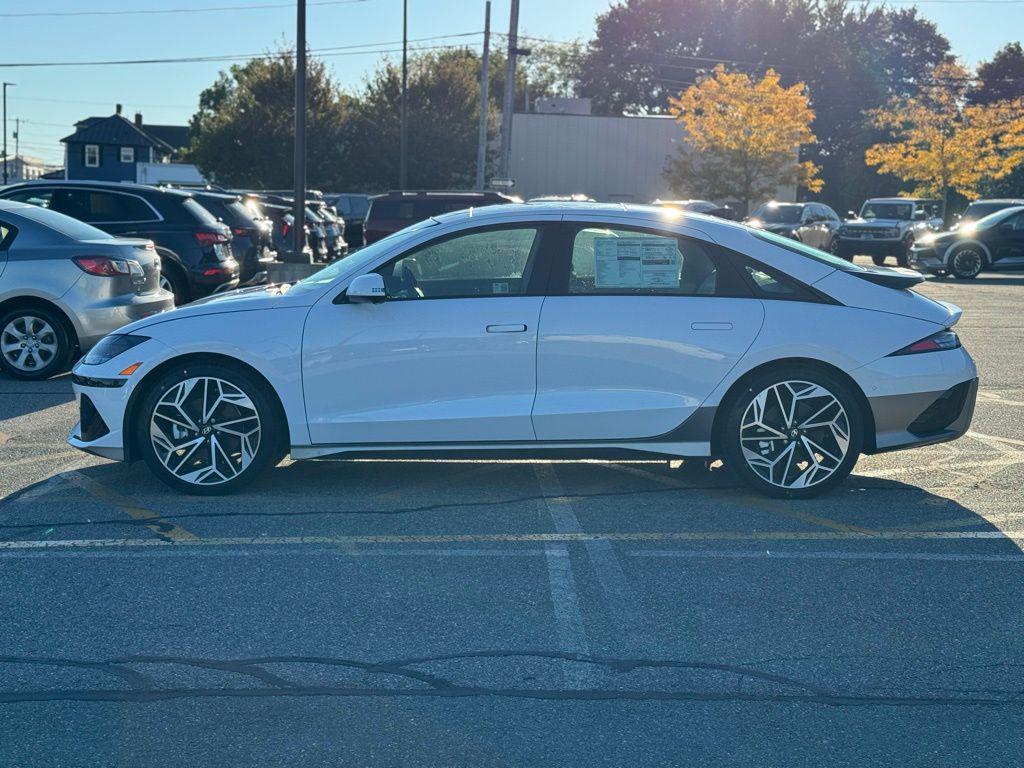 2025 Hyundai Ioniq 6 Limited photo 2