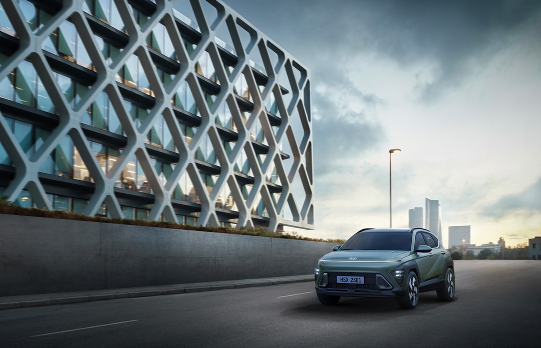 Hyundai Kona driving in city