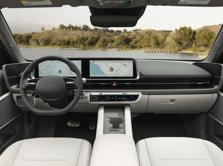 Hyundai IONIQ 6 interior and technology