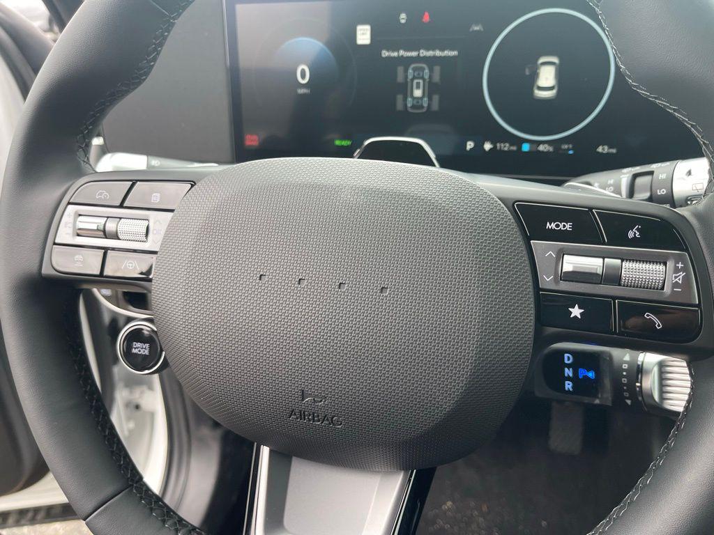 2025 Hyundai IONIQ 5 SEL - Photo 27