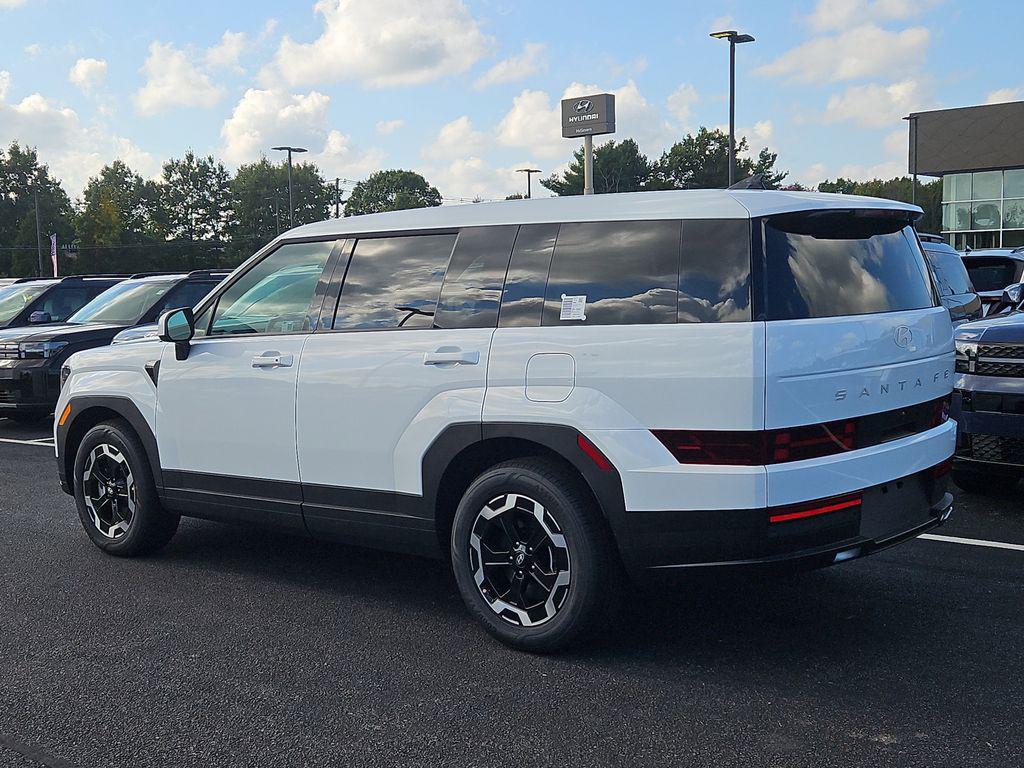 2026 Hyundai Santa Fe SE photo 2