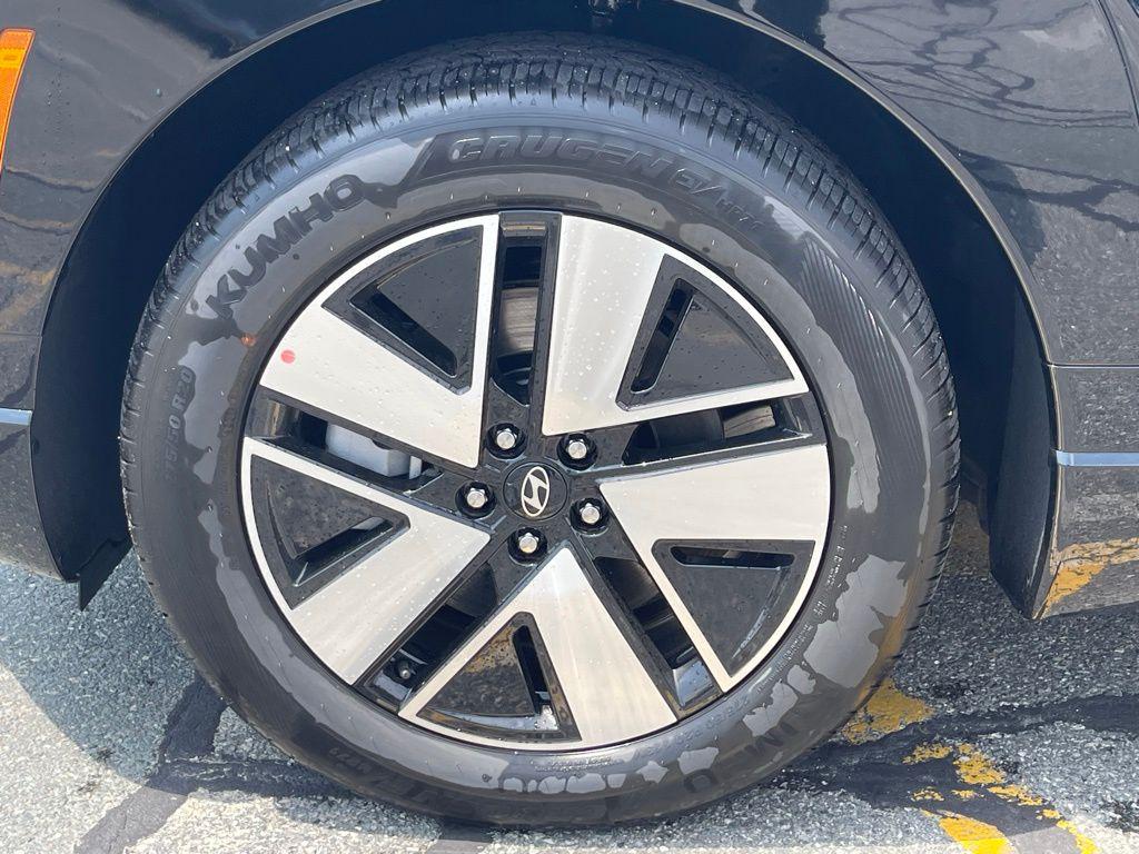 2026 Hyundai IONIQ 9 SEL - Photo 9
