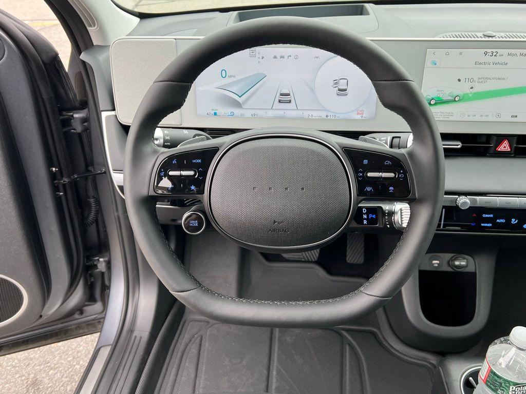 2024 Hyundai IONIQ 5 Limited - Photo 11