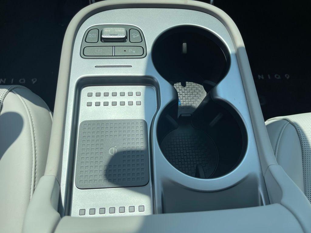 2026 Hyundai IONIQ 9 SEL - Photo 26