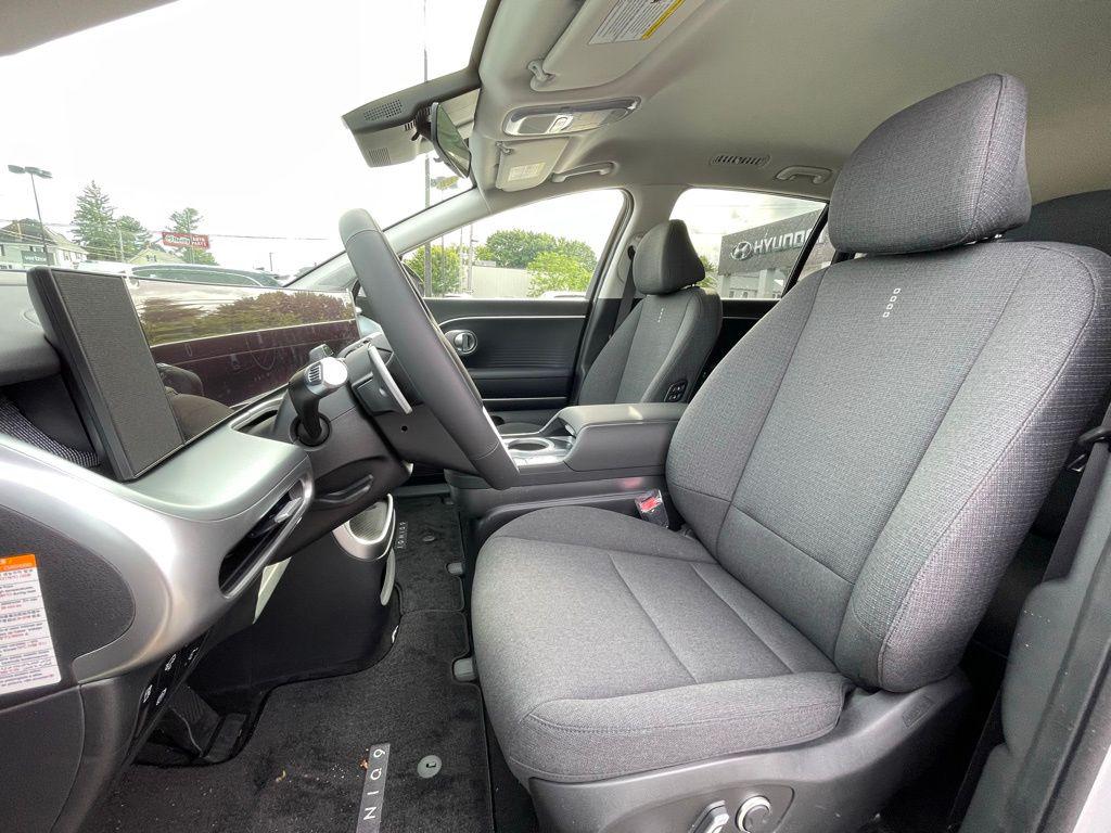 2026 Hyundai IONIQ 9 SE - Photo 19