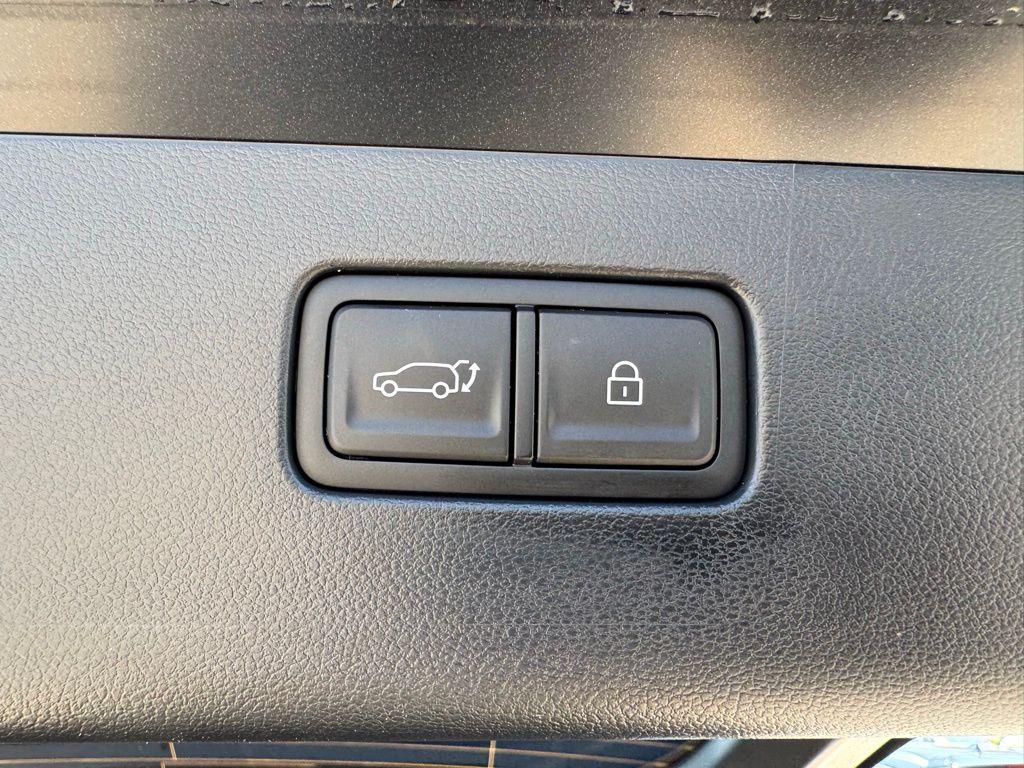 2026 Hyundai IONIQ 9 SE - Photo 33