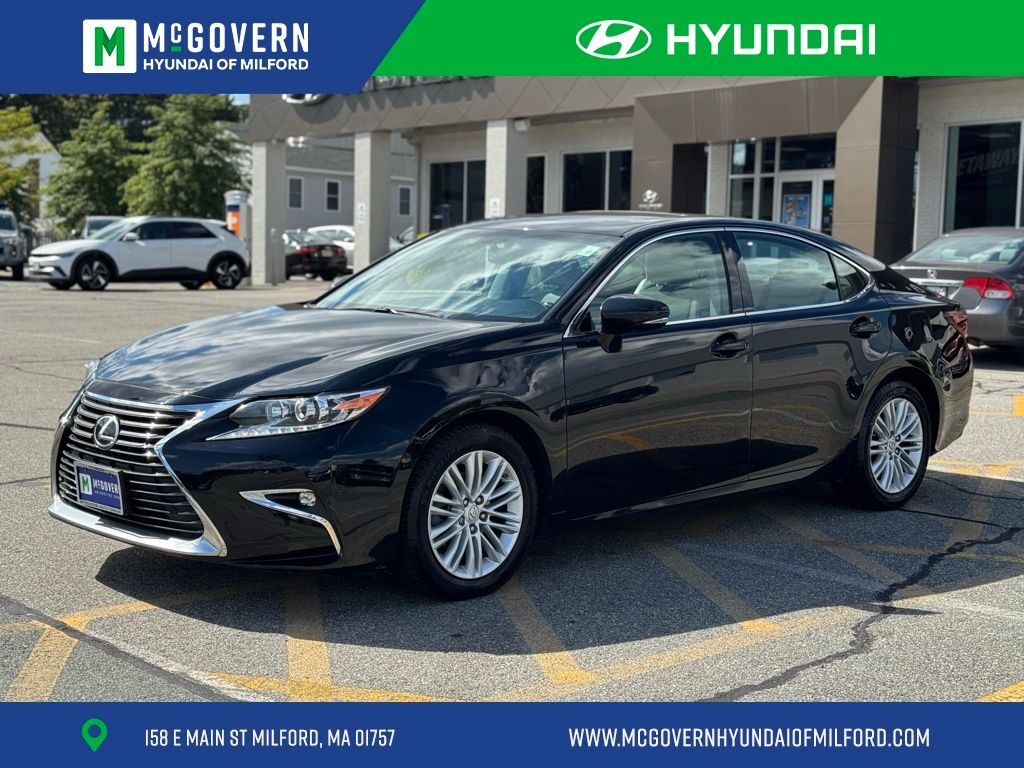 2016 Lexus ES