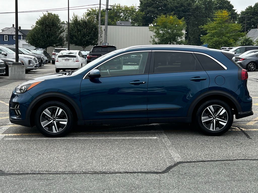 Used 2020 Kia Niro LXS with VIN KNDCB3LC2L5373613 for sale in Milford, MA