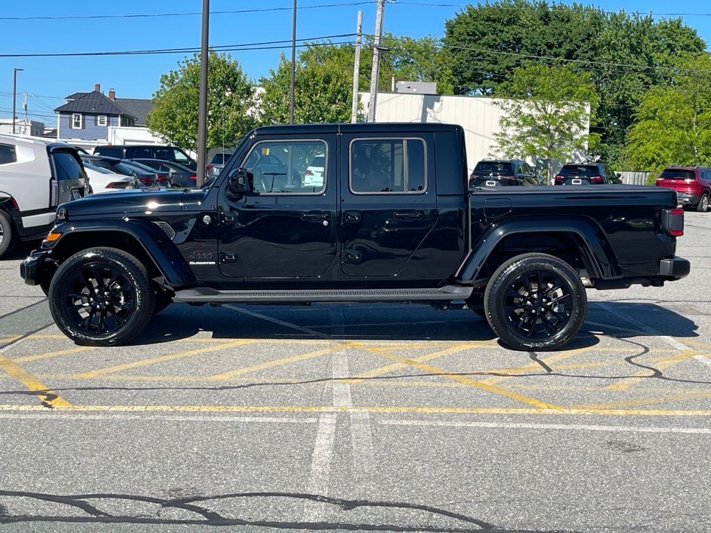 Used 2021 Jeep Gladiator High Altitude with VIN 1C6HJTFG7ML506247 for sale in Milford, MA