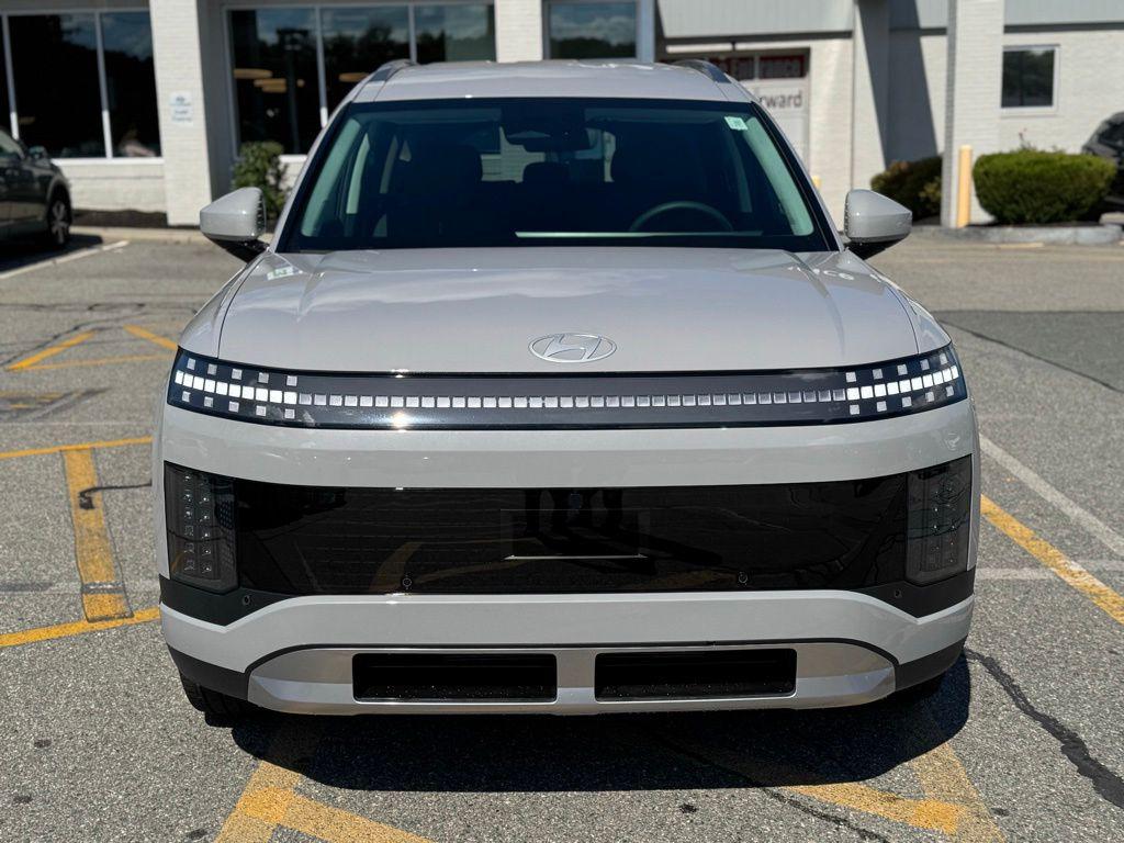 2026 Hyundai IONIQ 9 SE - Photo 8