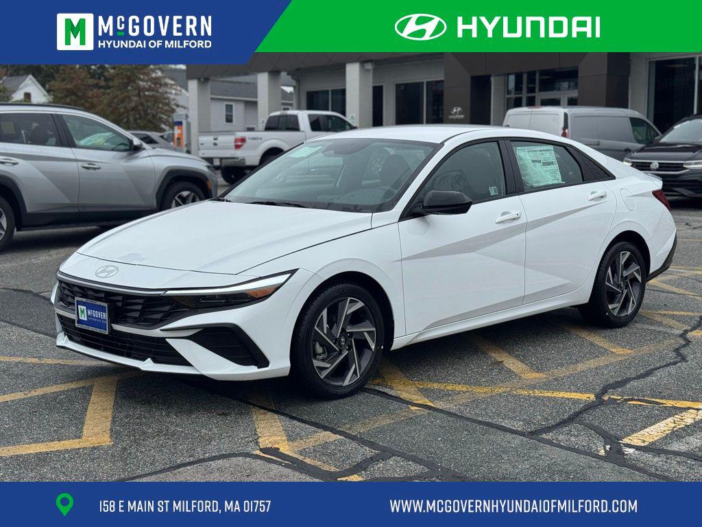 2025 Hyundai Elantra SEL's photo