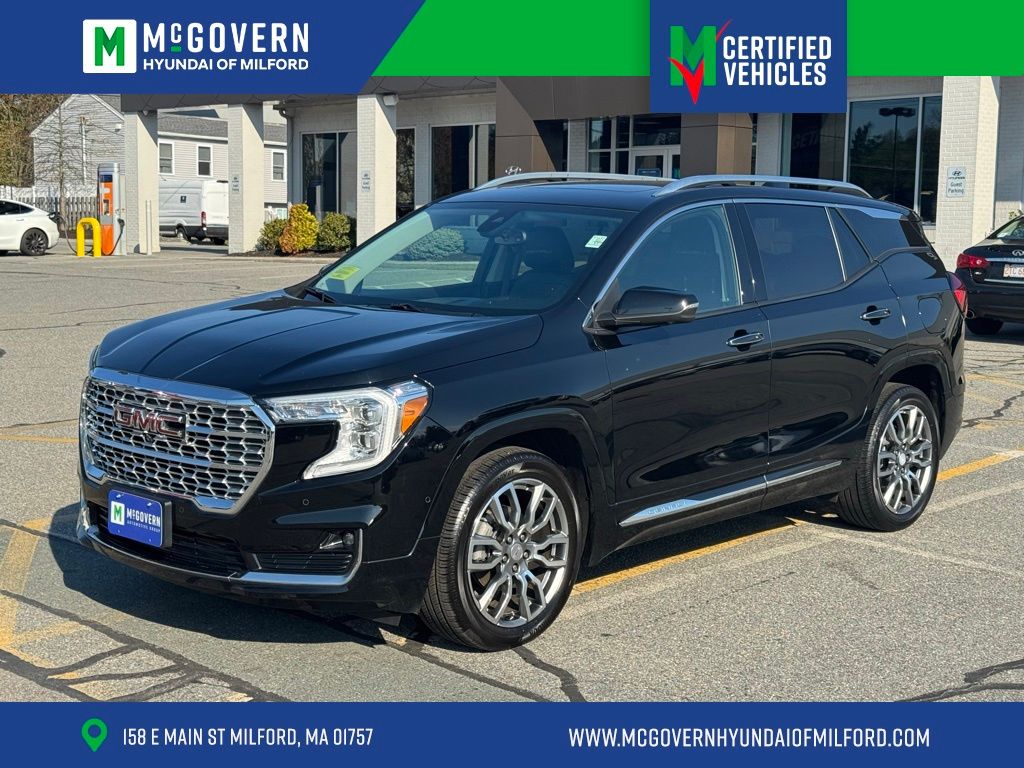 2022 GMC Terrain Denali AWD's photo