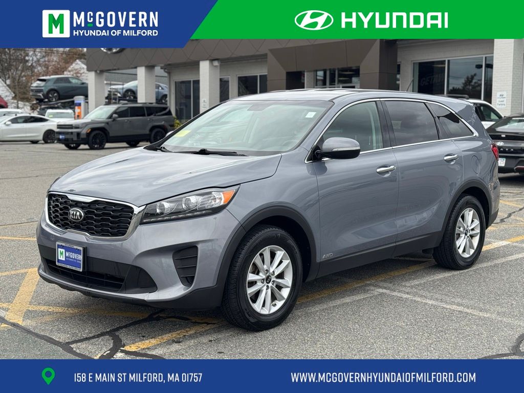 2020 Kia Sorento LX's photo