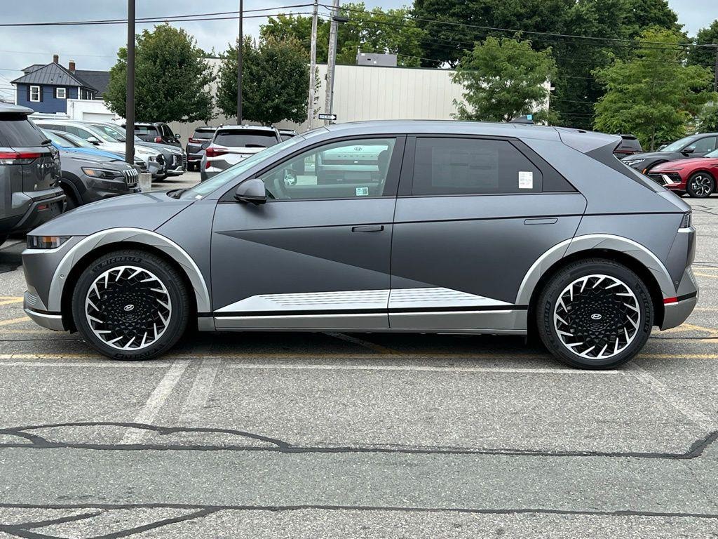 New 2024 Hyundai IONIQ 5 Limited SUV