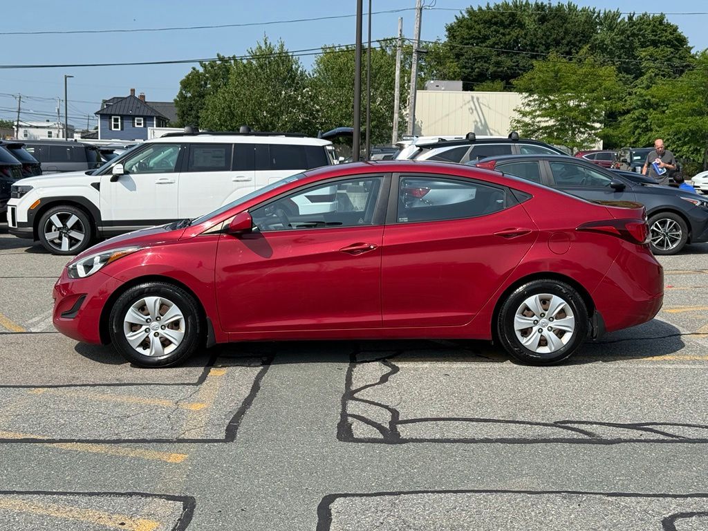 Used 2016 Hyundai Elantra SE with VIN KMHDH4AE3GU643596 for sale in Milford, MA