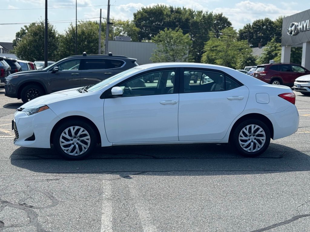 Used 2018 Toyota Corolla LE with VIN 5YFBURHE9JP805004 for sale in Milford, MA