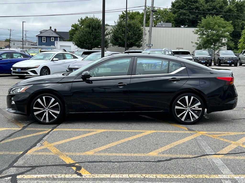 Used 2020 Nissan Altima SR with VIN 1N4BL4CV0LC260521 for sale in Milford, MA