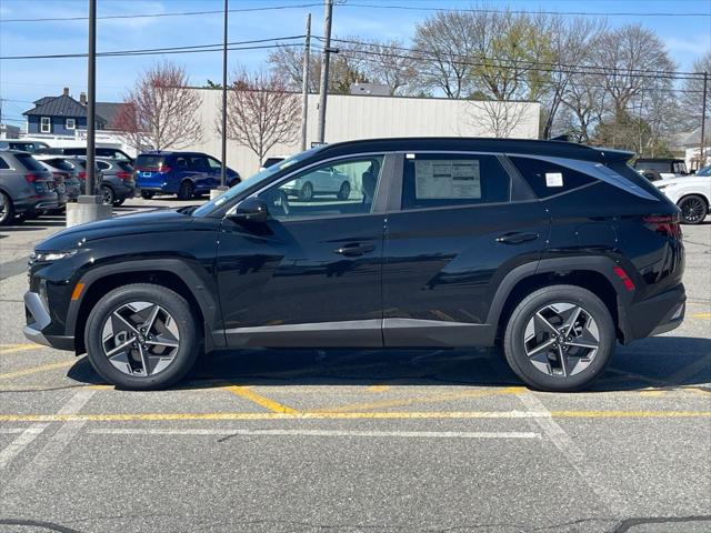 2025 Hyundai Tucson SEL photo 2