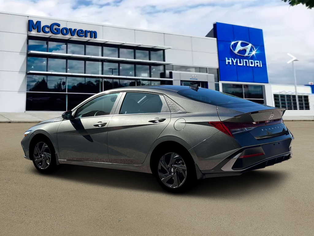 New 2026 Hyundai Elantra SEL Sport Premium Sedan
