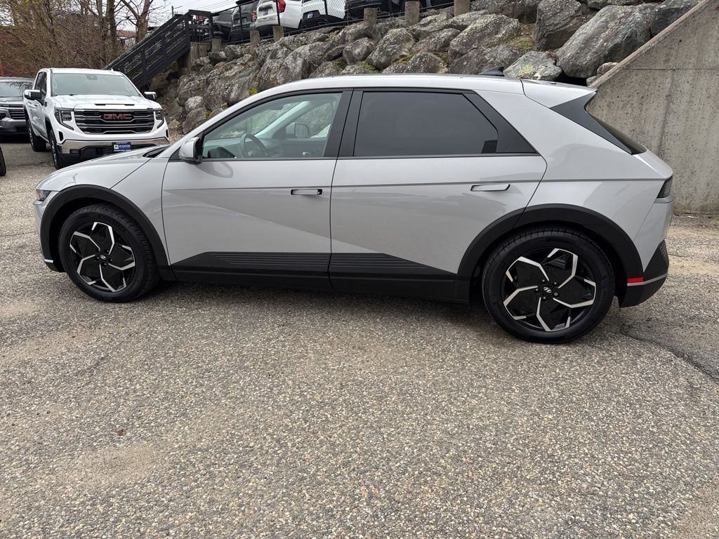 Used 2023 Hyundai IONIQ 5 SE with VIN KM8KM4AB1PU166675 for sale in Arlington, MA