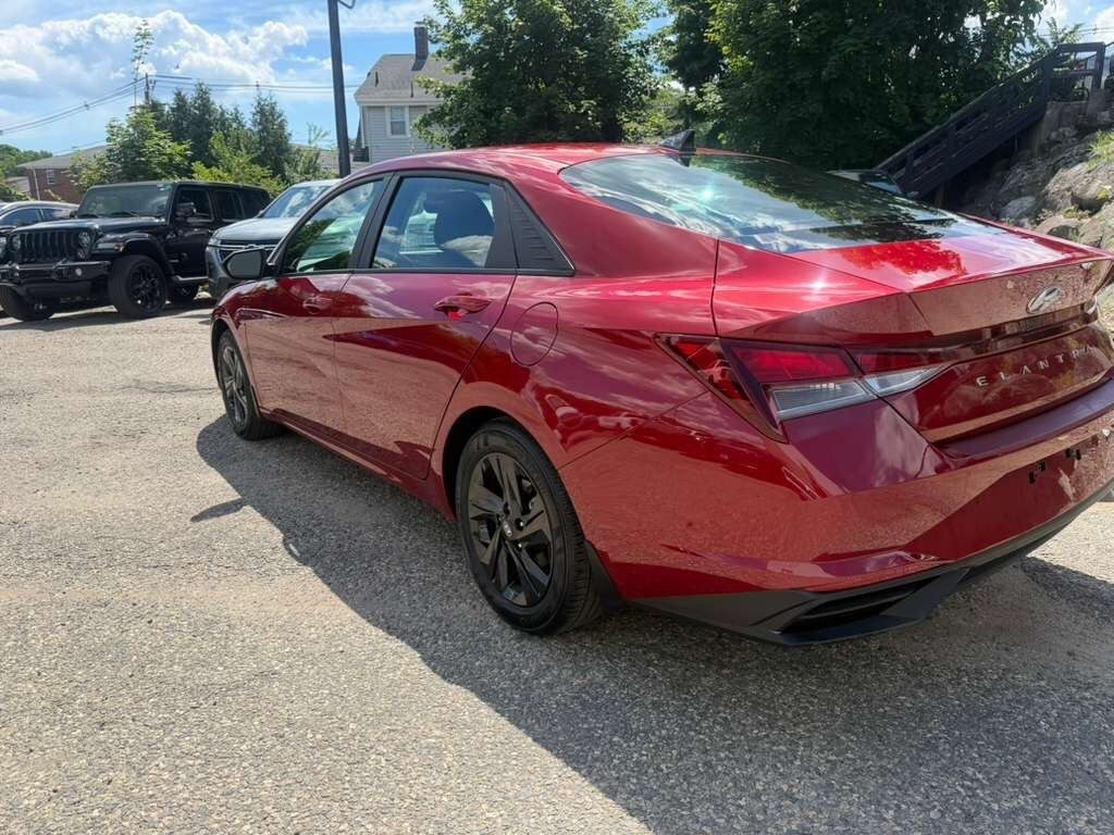 Used 2023 Hyundai Elantra SEL Sedan