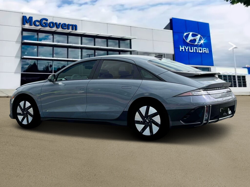 New 2025 Hyundai IONIQ 6 SE Sedan