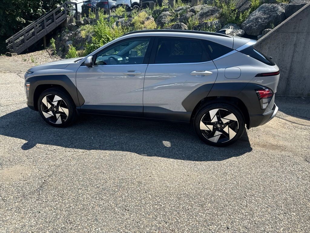 Used 2025 Hyundai Kona Limited SUV