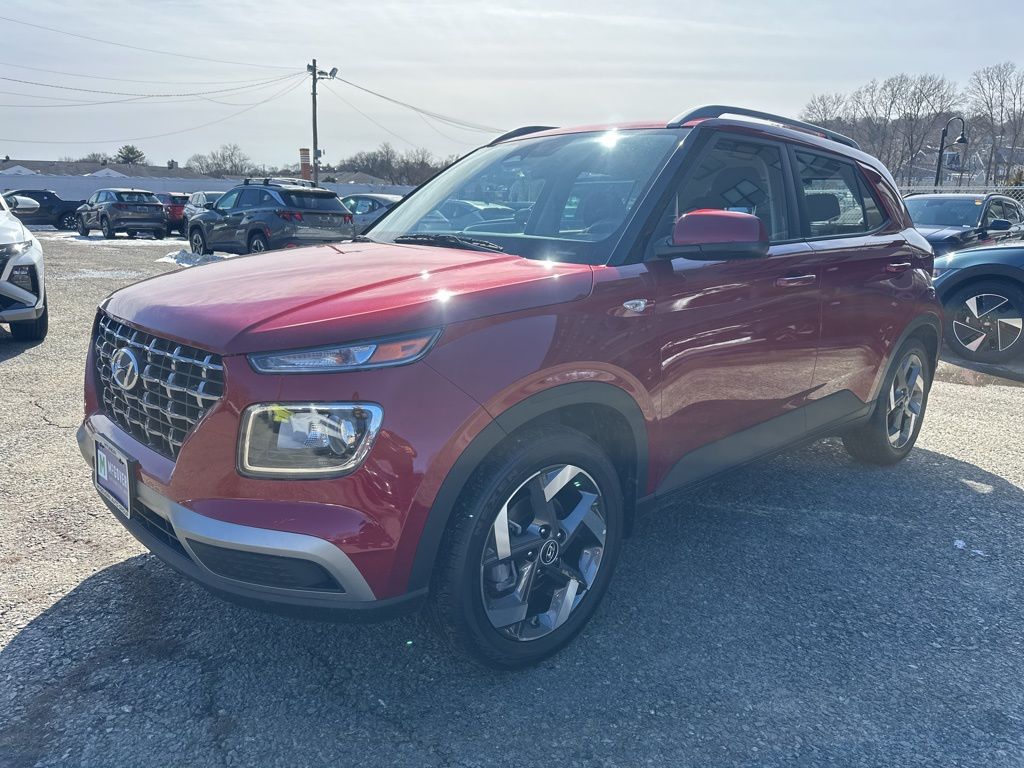 2025 Hyundai Venue SEL