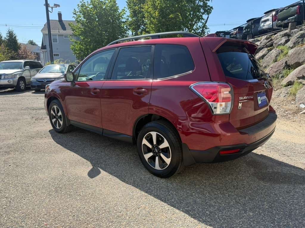 Used 2017 Subaru Forester 2.5i Premium SUV