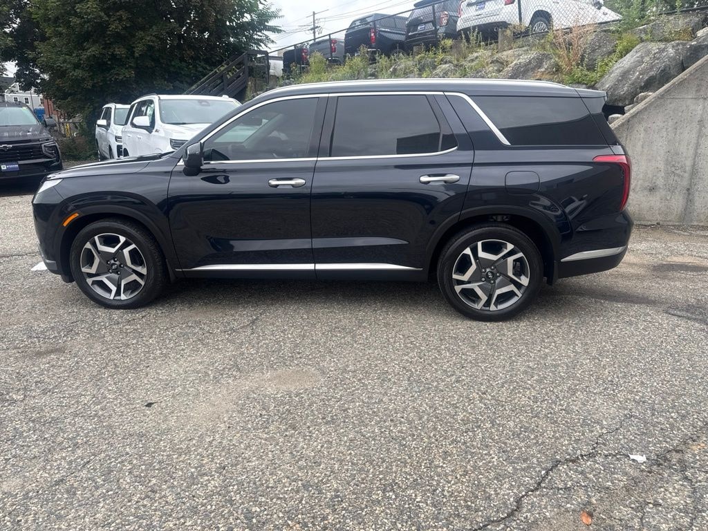 Used 2025 Hyundai Palisade Limited SUV