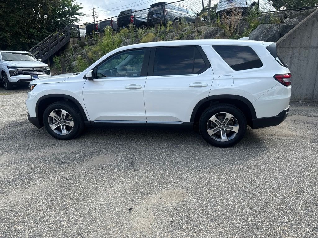 Used 2024 Honda Pilot EX-L SUV