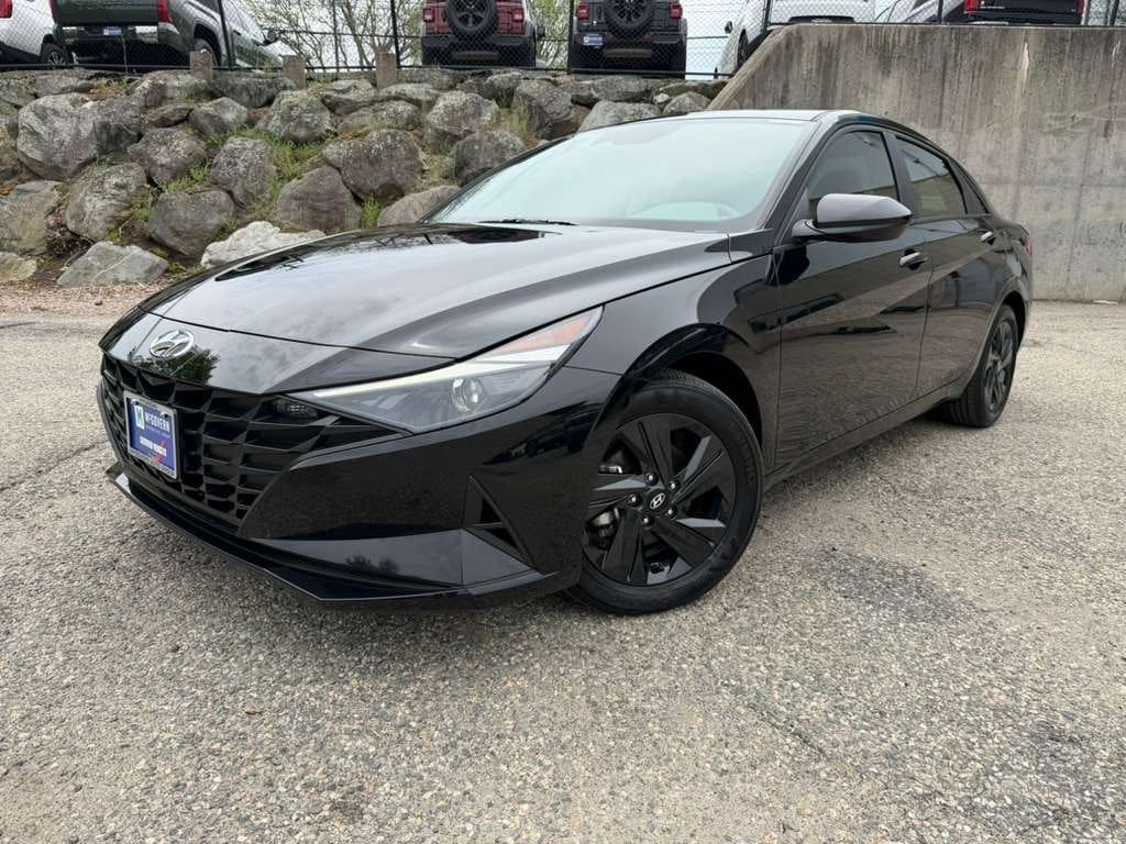 2023 Hyundai Elantra 2.0 SEL IVT SULEV's photo