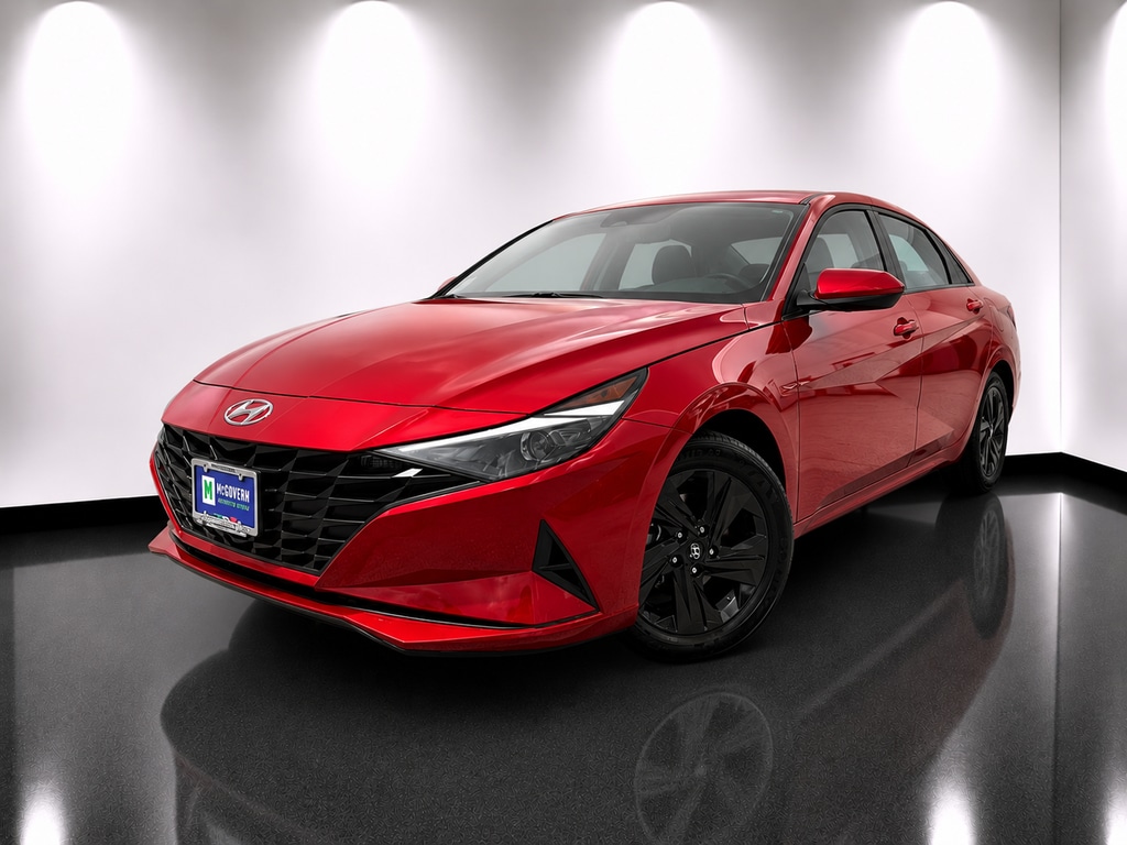 Used 2023 Hyundai Elantra SEL Sedan