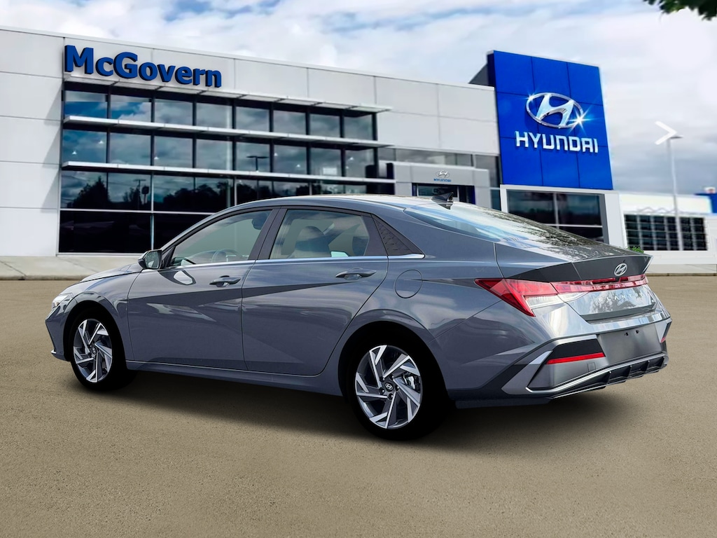 New 2026 Hyundai Elantra Hybrid Limited Sedan