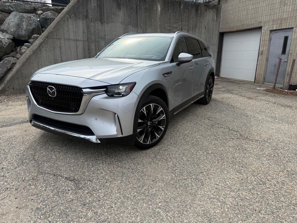 2024 Mazda CX-90 PHEV Premium Plus Package's photo